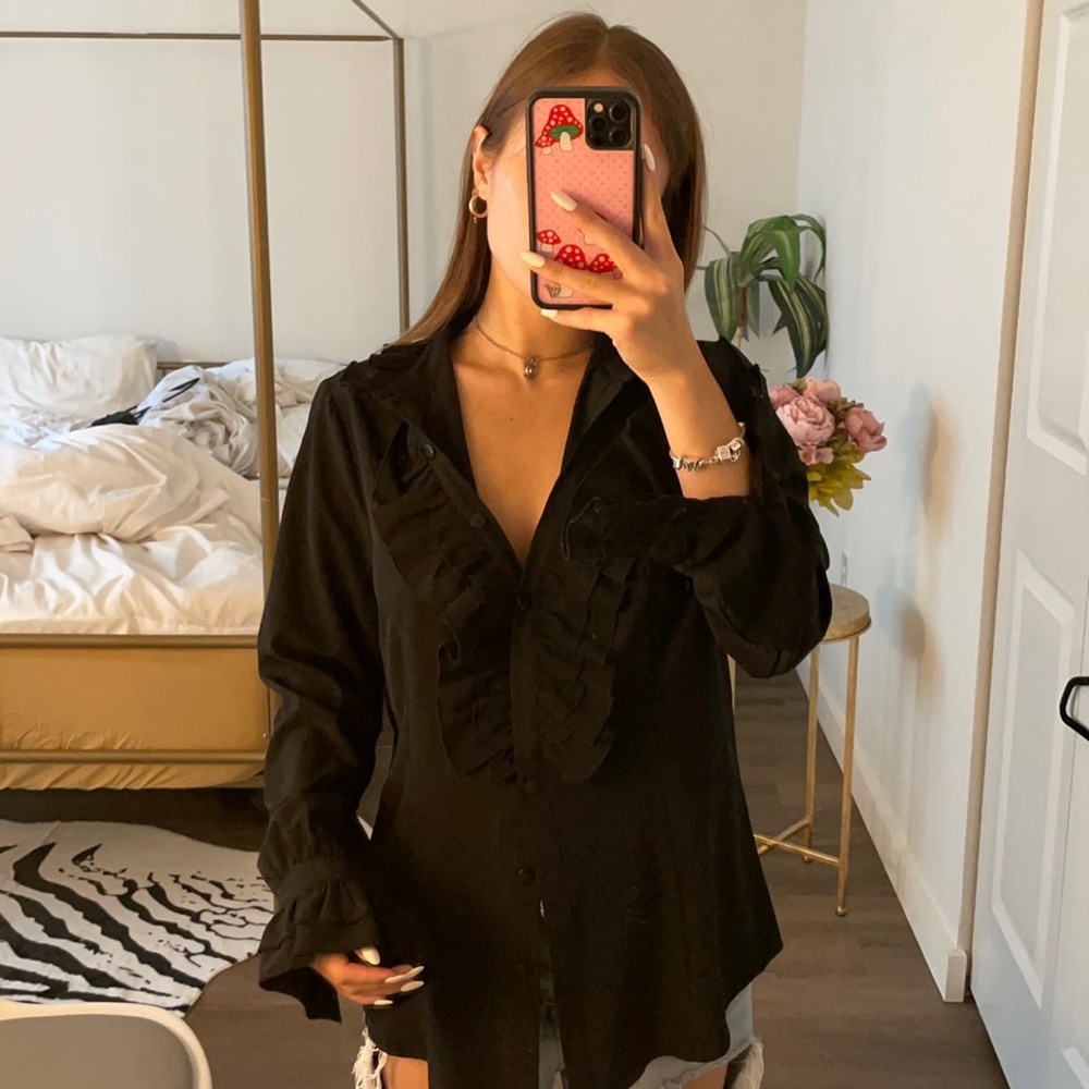 Black Long Sleeve Ruffle Top ♡